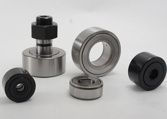 Le rouleau cylindrique d'armement complet de Yoke Type Cam Followers PWKR35-2R a placé des conseils axiaux